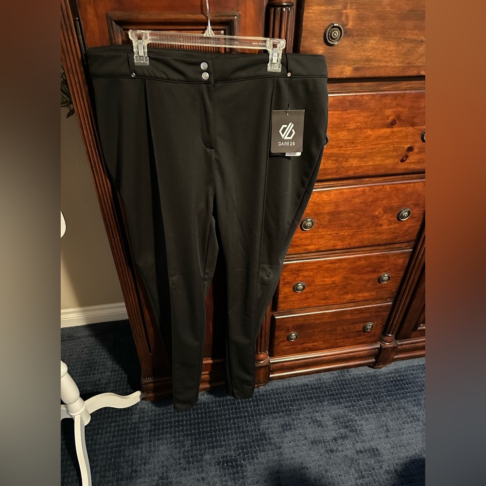 Dare2B - Women’s Winter Ski Pants - Slender Trouser Style - Black - Size 14